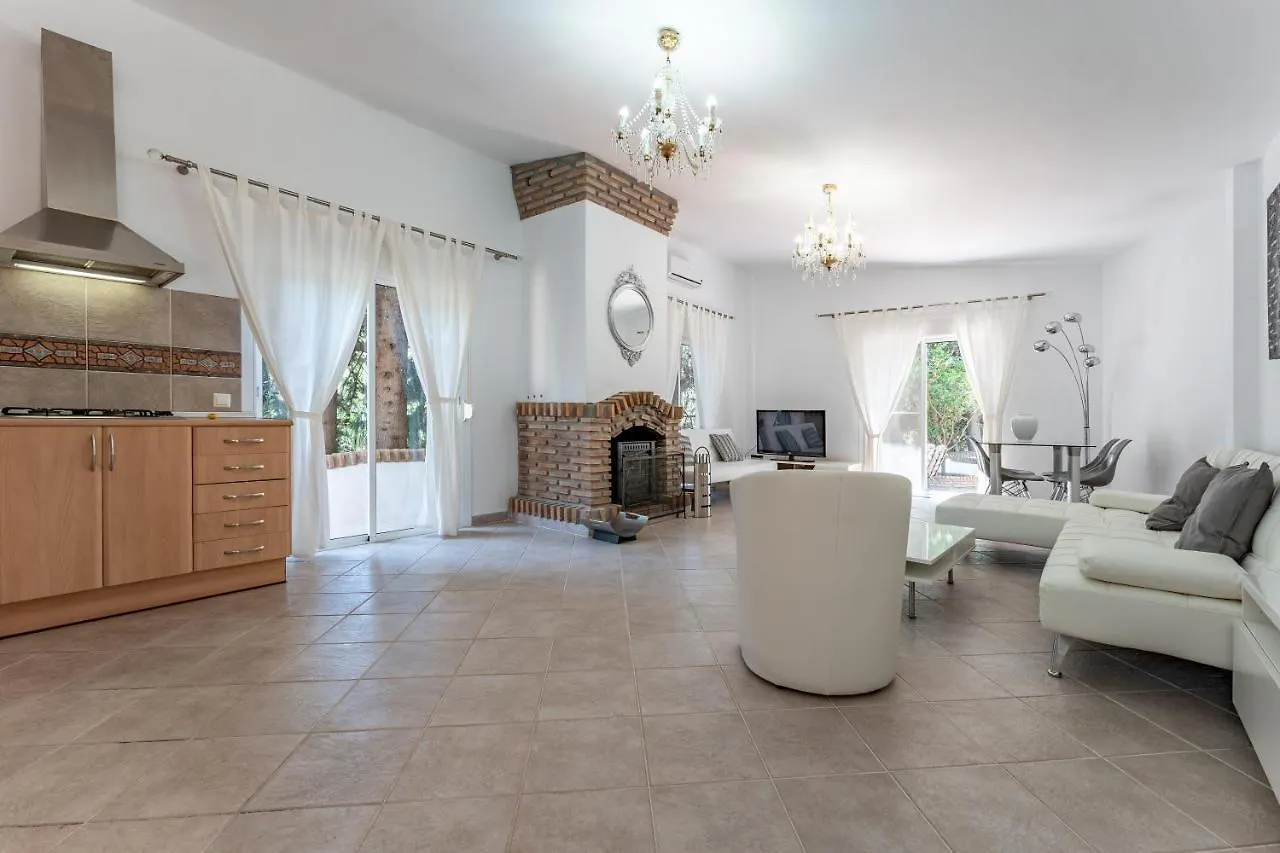 Cortijo Alegria - 28 Personas Villa Mijas